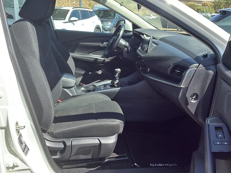 Nissan Qashqai DIG-T mHEV 4x2 Acenta - foto 28