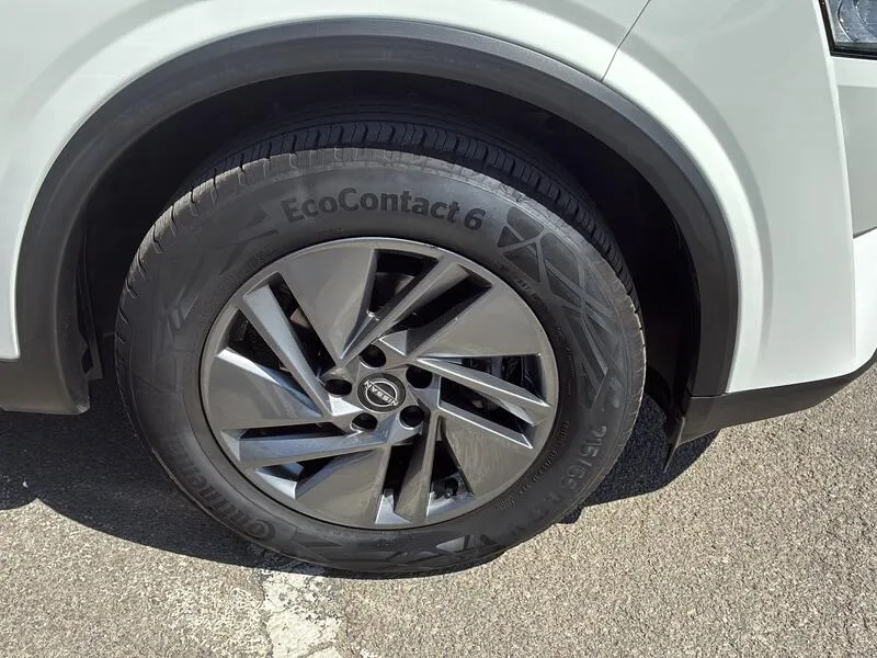 Nissan Qashqai DIG-T mHEV 4x2 Acenta - foto 30