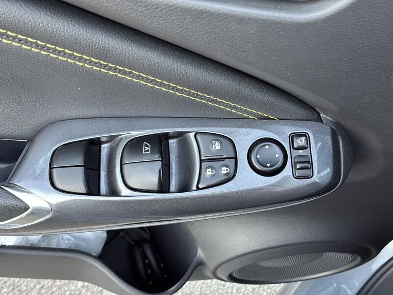 Nissan Juke DIG-T - foto 14
