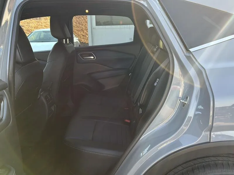 Nissan Qashqai DIG-T mHEV Xtronic Tekna - foto 24
