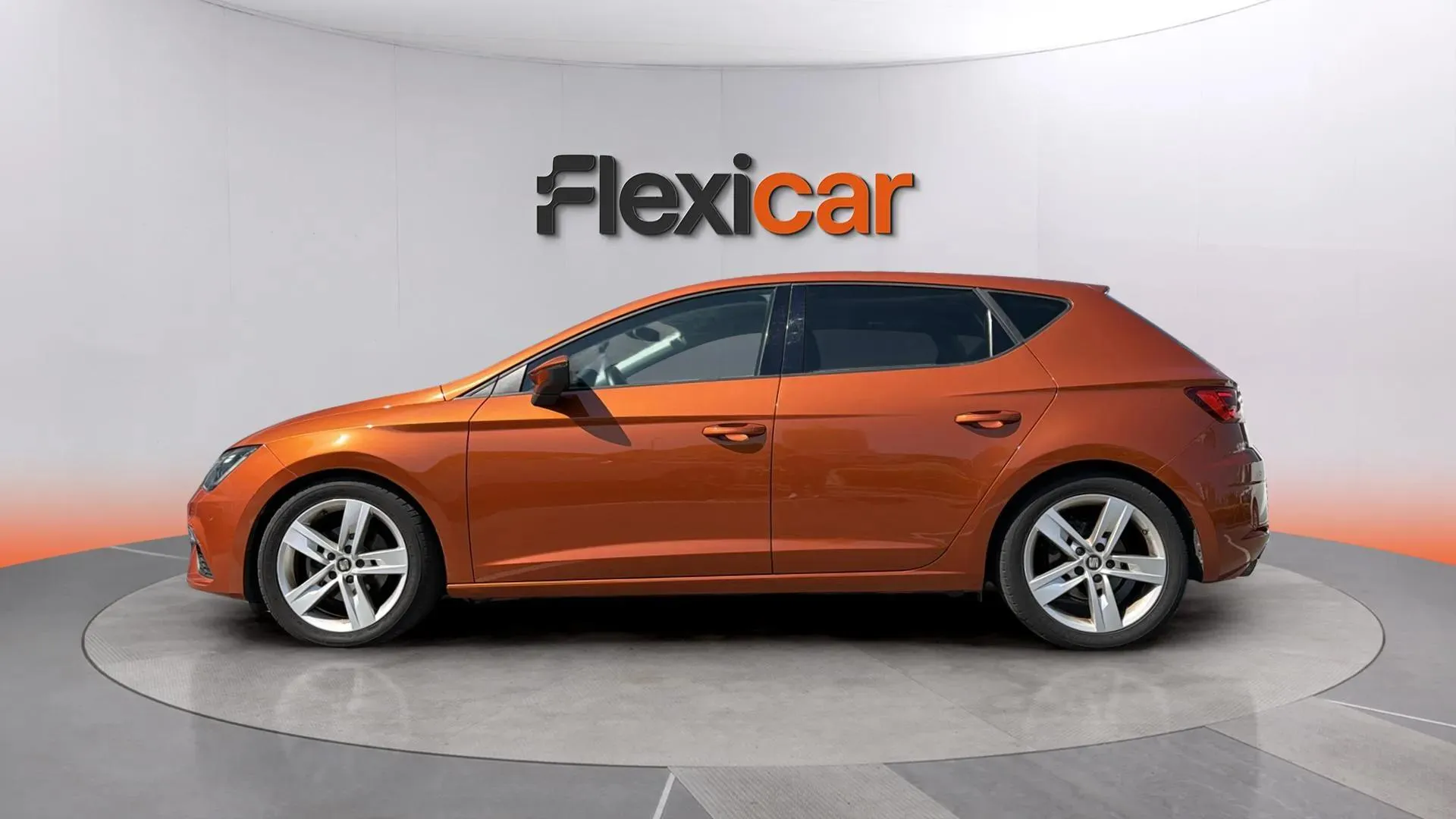 SEAT León 1.5 TSI DSG-7 FR Ed Pl - foto 4