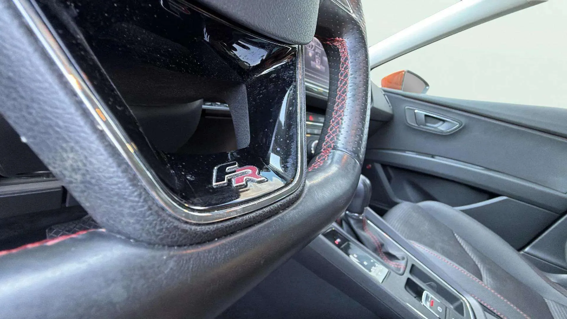 SEAT León 1.5 TSI DSG-7 FR Ed Pl - foto 20