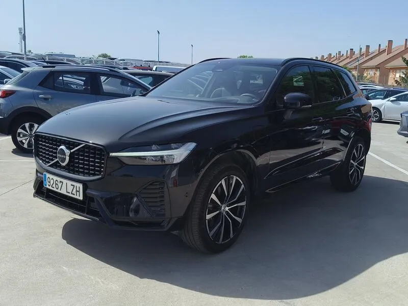 Volvo XC60 2.0 T6 AWD Recharge Ultimate Dark - foto 2
