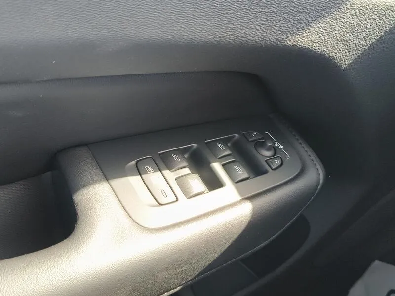 Volvo XC60 2.0 T6 AWD Recharge Ultimate Dark - foto 30