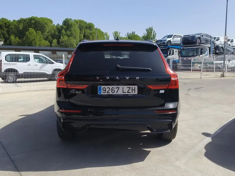 Volvo XC60 2.0 T6 AWD Recharge Ultimate Dark - foto 5