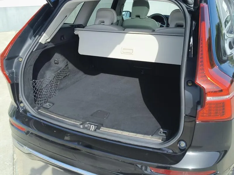 Volvo XC60 2.0 B4 D AWD Ultimate Bright - foto 38