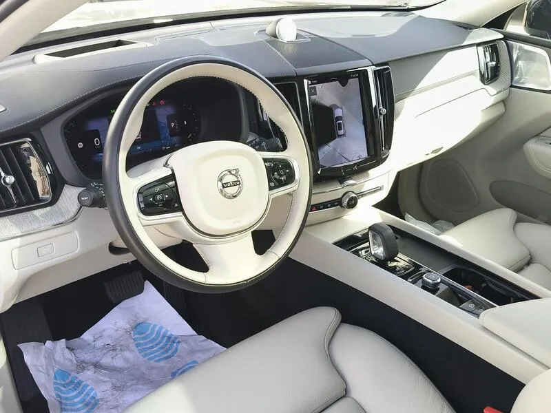 Volvo XC60 2.0 B4 D AWD Ultimate Bright - foto 10