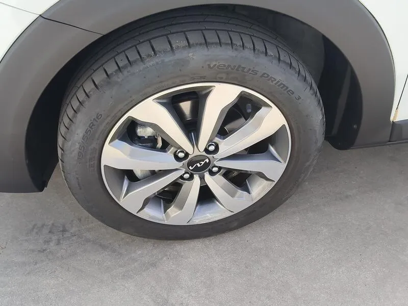 Kia Stonic 1.2 DPi Concept - foto 38