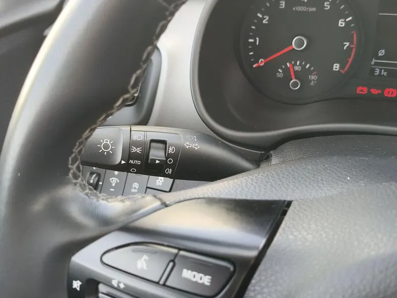 Kia Stonic 1.2 DPi Concept - foto 20