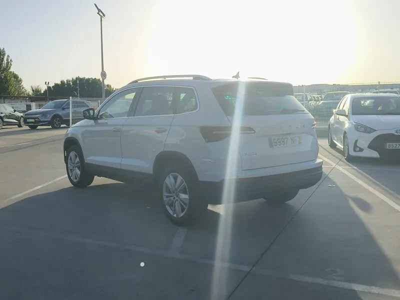Škoda Karoq 1.0 TSI Selection - foto 4