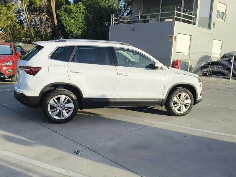 Škoda Karoq 1.0 TSI Selection - foto 7