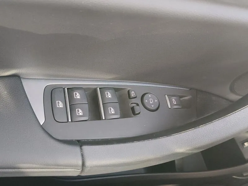 BMW X3 xDrive30e xLine - foto 29