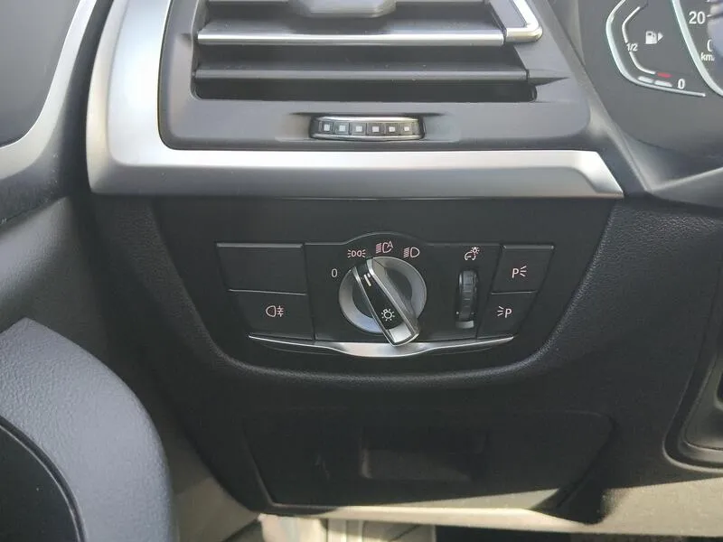 BMW X3 xDrive30e xLine - foto 28