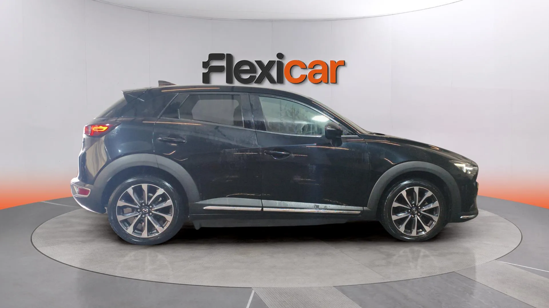 Mazda CX-3 1.8 D 2WD Evolution - foto 5