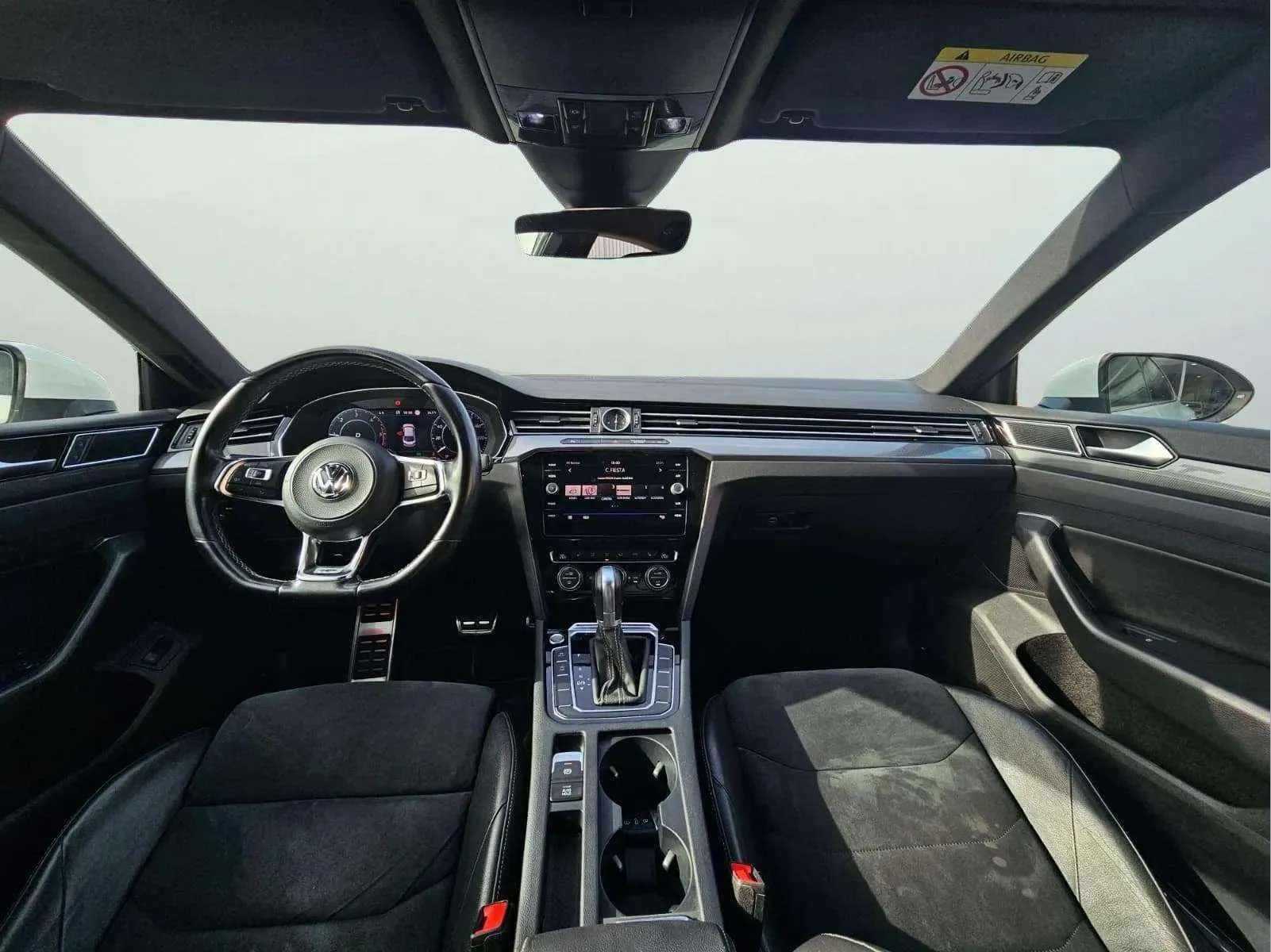 Volkswagen Arteon R-Line 2.0 TDI DSG - foto 8