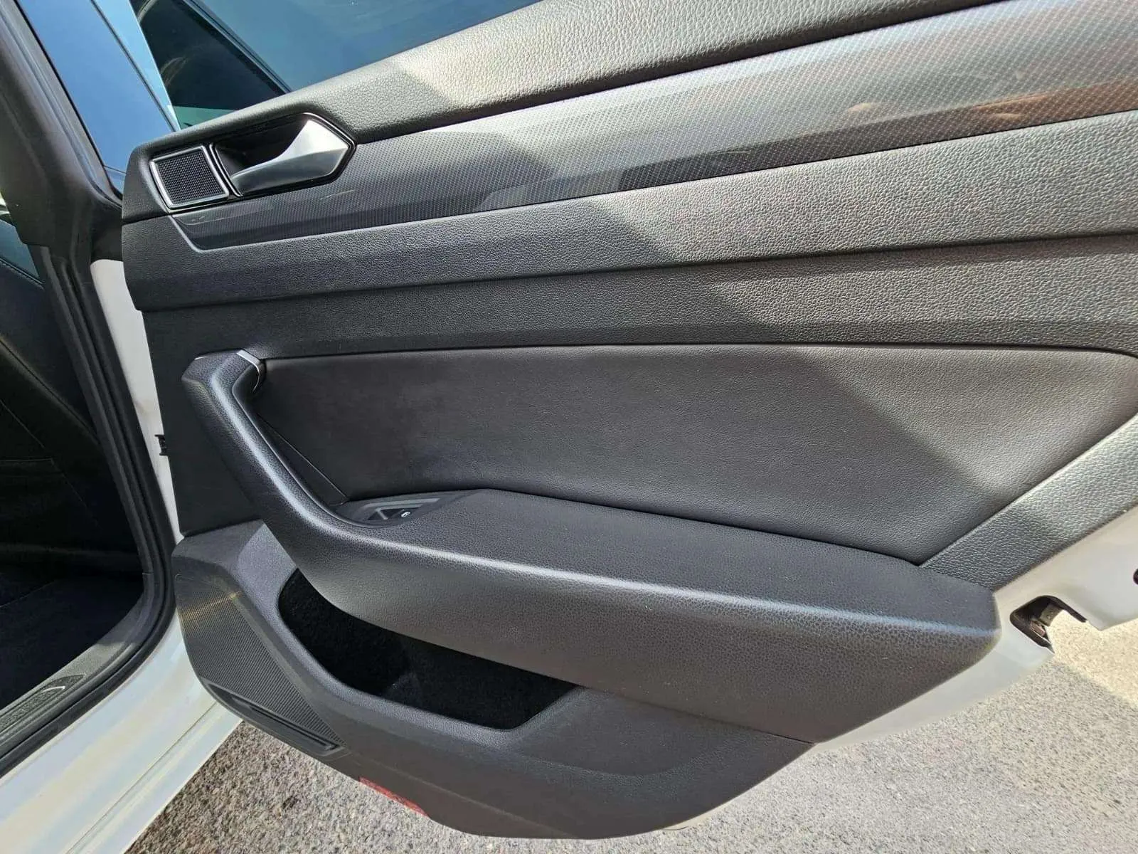 Volkswagen Arteon R-Line 2.0 TDI DSG - foto 15