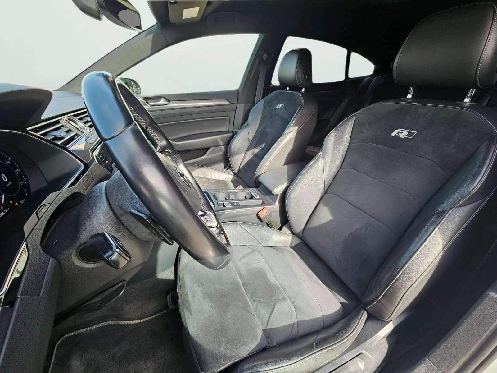 Volkswagen Arteon R-Line 2.0 TDI DSG - foto 9