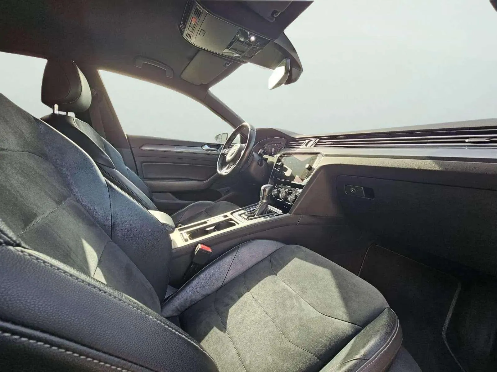 Volkswagen Arteon R-Line 2.0 TDI DSG - foto 19