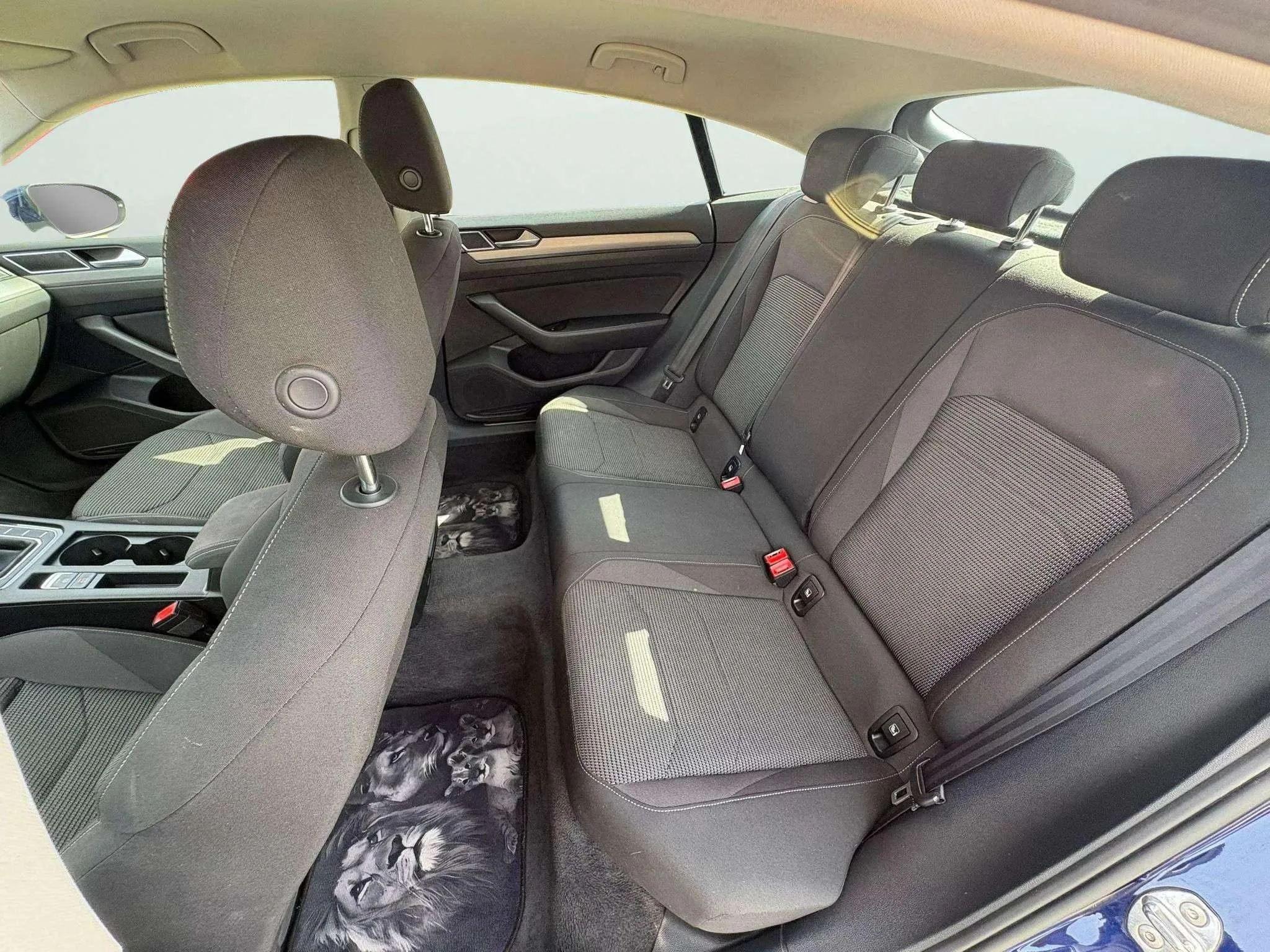 Volkswagen Arteon 2.0 TDI - foto 19