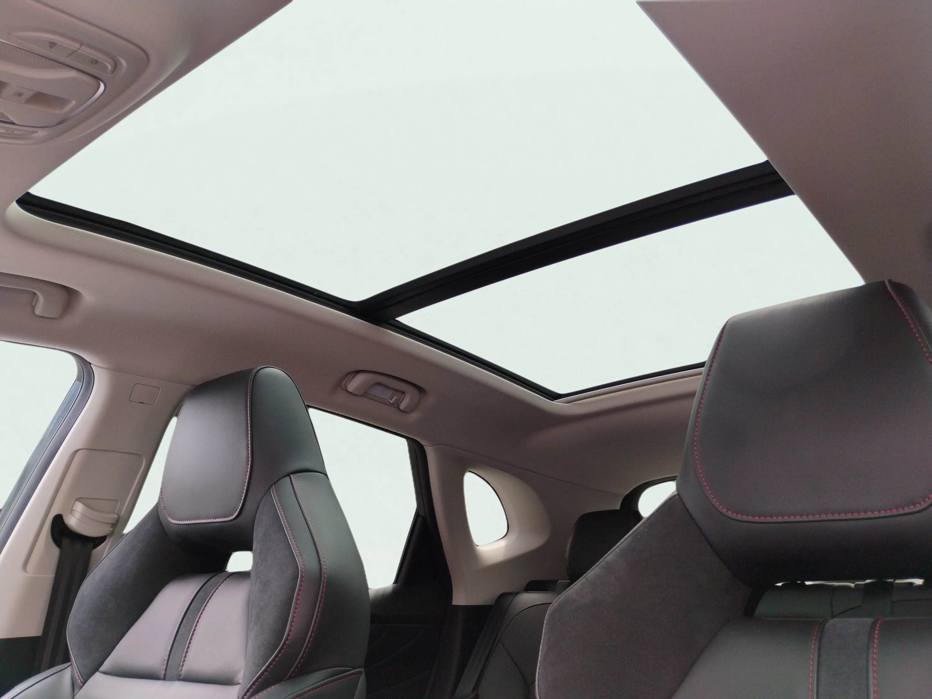 MG HS 1.5T Luxury - foto 20
