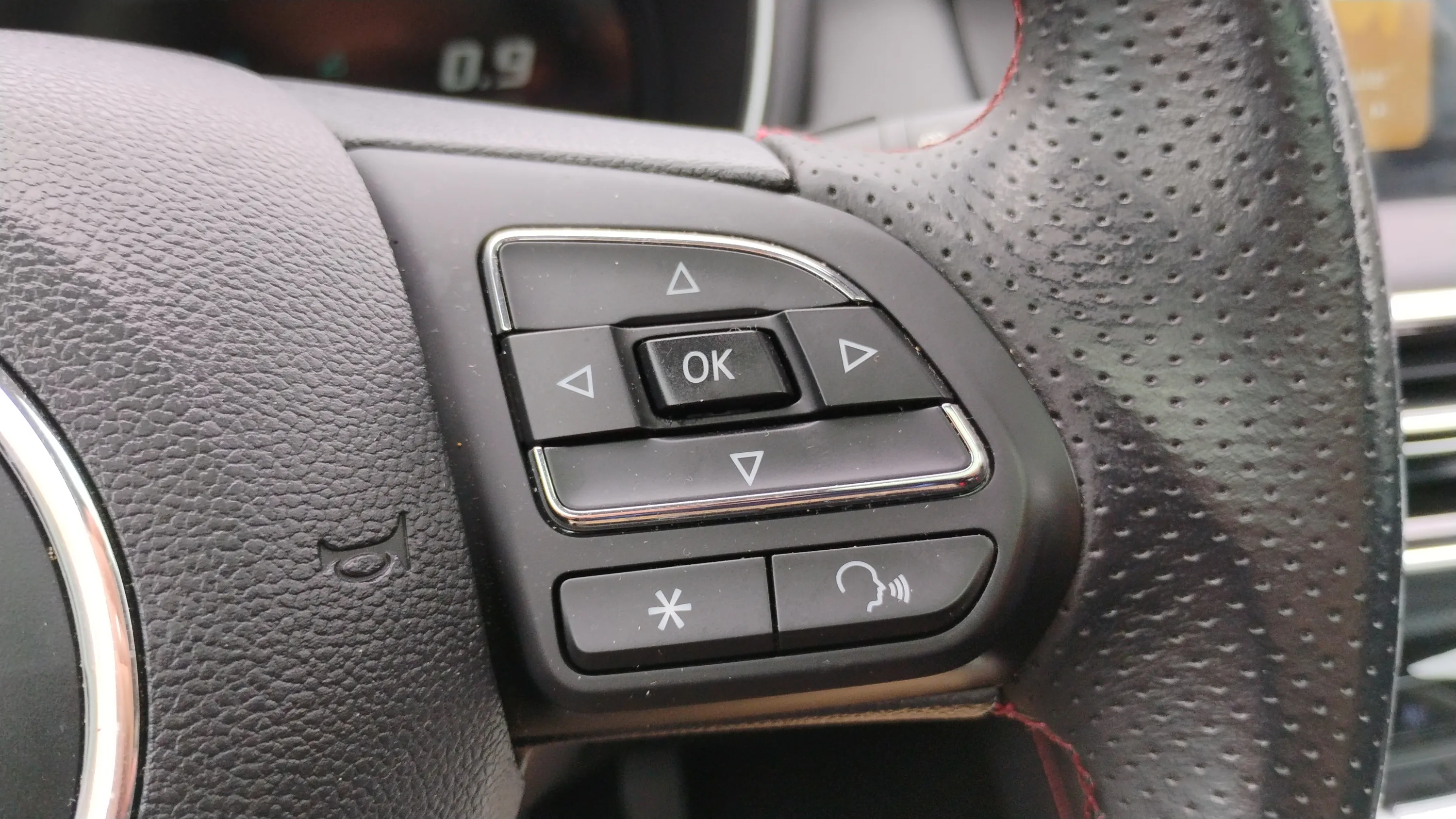 MG HS 1.5T Luxury - foto 15