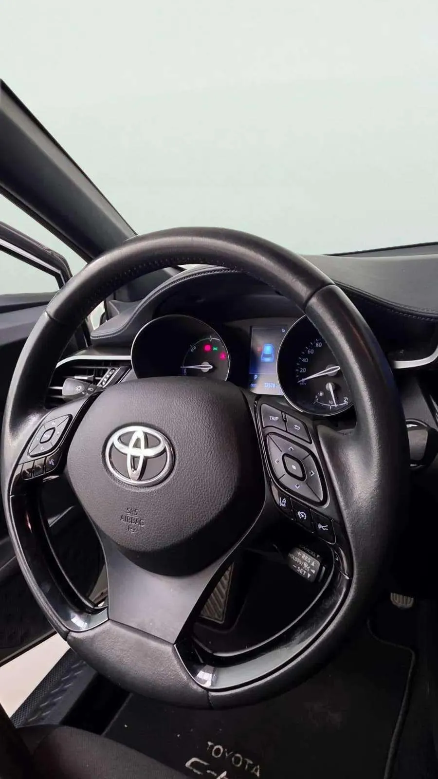 Toyota C-HR 1.8 125H Active - foto 8
