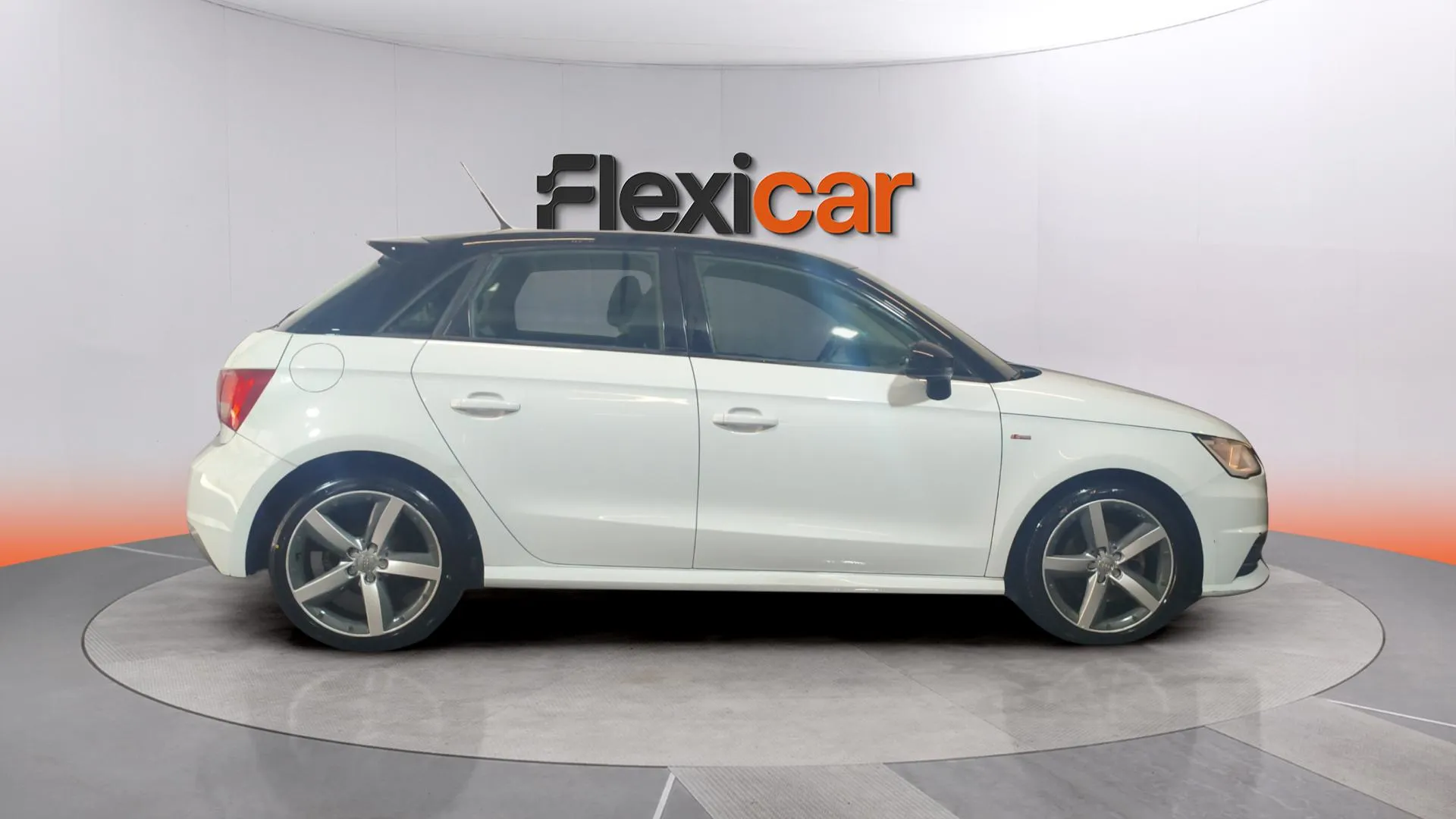 Audi A1 Adrenalin2 1.4 TFSI - foto 5