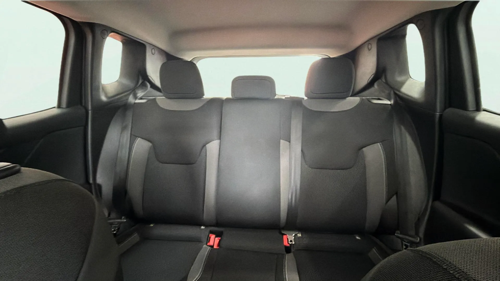 Jeep Renegade eHybrid 1.5 Longitude ATX - foto 21