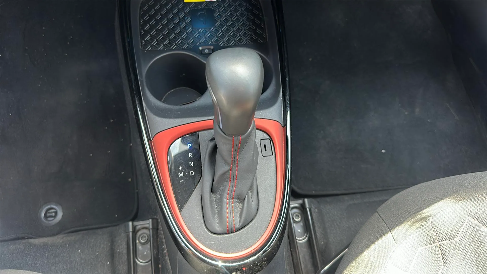 Toyota Aygo X 1.0 VVT-I Chic - foto 13