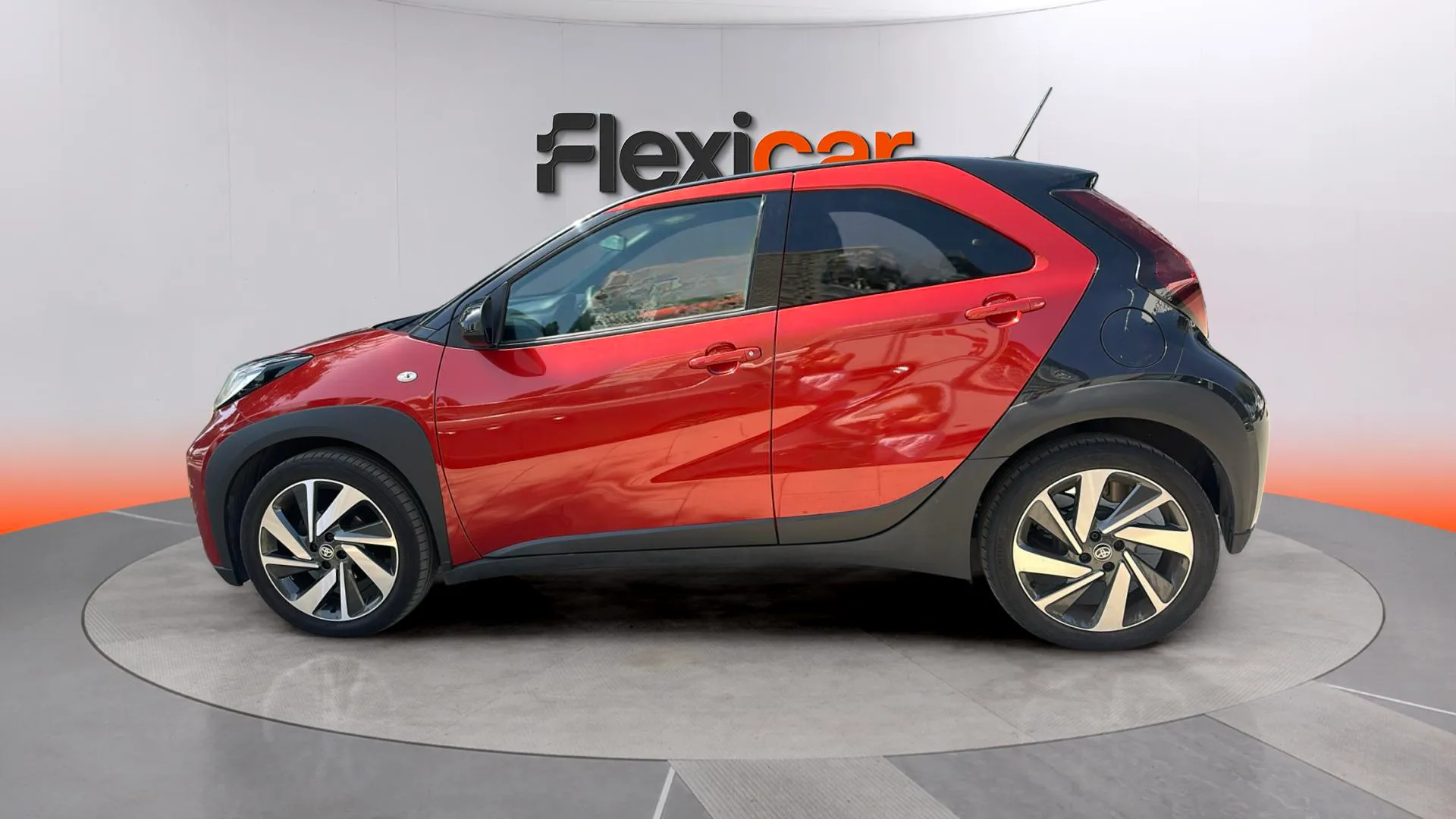 Toyota Aygo X 1.0 VVT-I Chic - foto 4