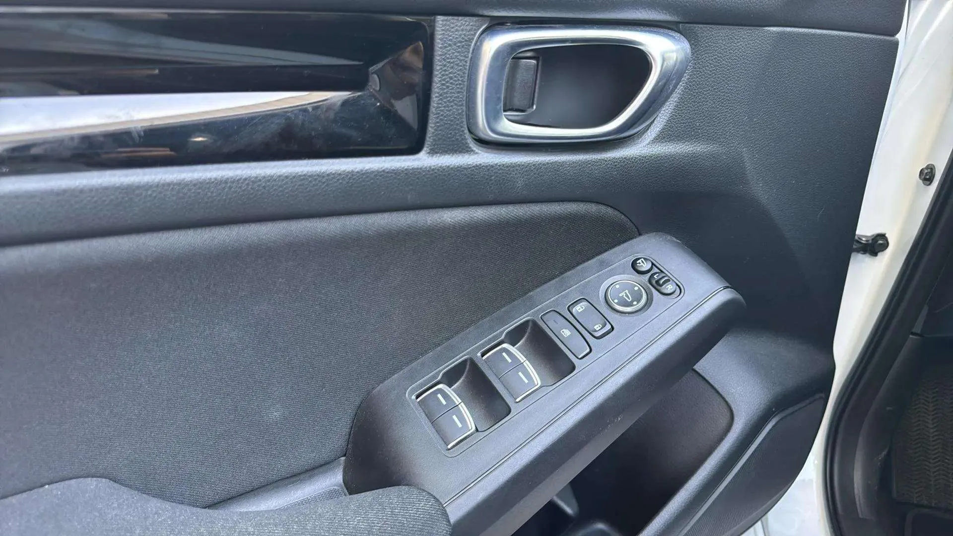 Honda Civic 2.0 i-MMD Sport CVT - foto 18
