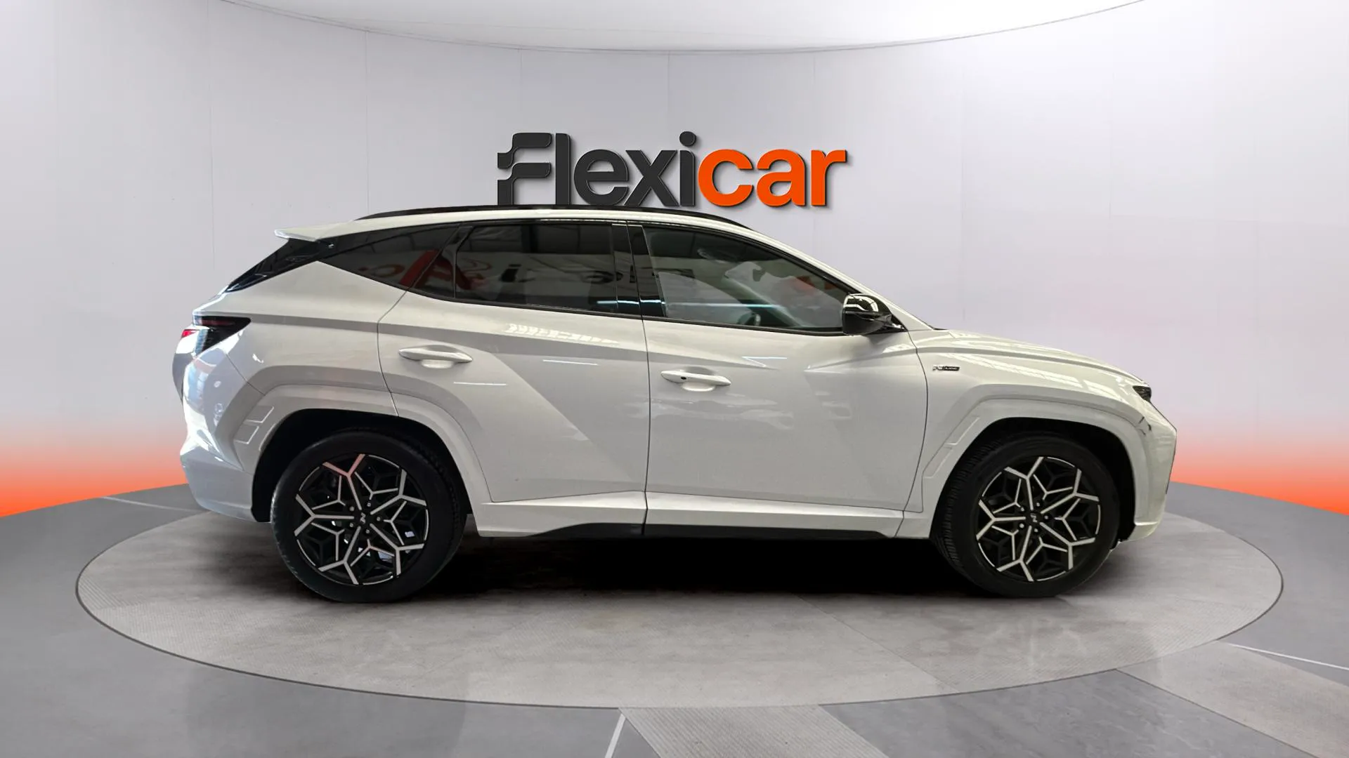 Hyundai Tucson 1.6 T-GDi 48V N-Line - foto 8