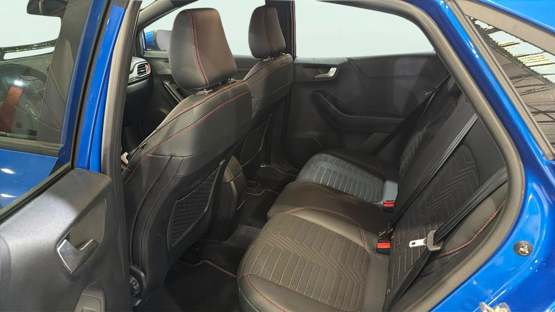 Ford Puma 1.0 EcoBoost ST-Line X MHEV - foto 19