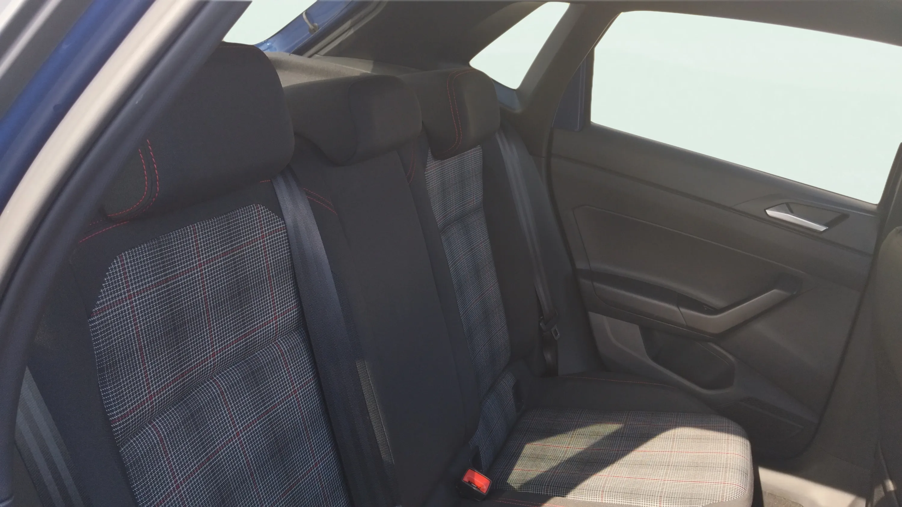 Volkswagen Polo GTI 2.0 TSI DSG - foto 19