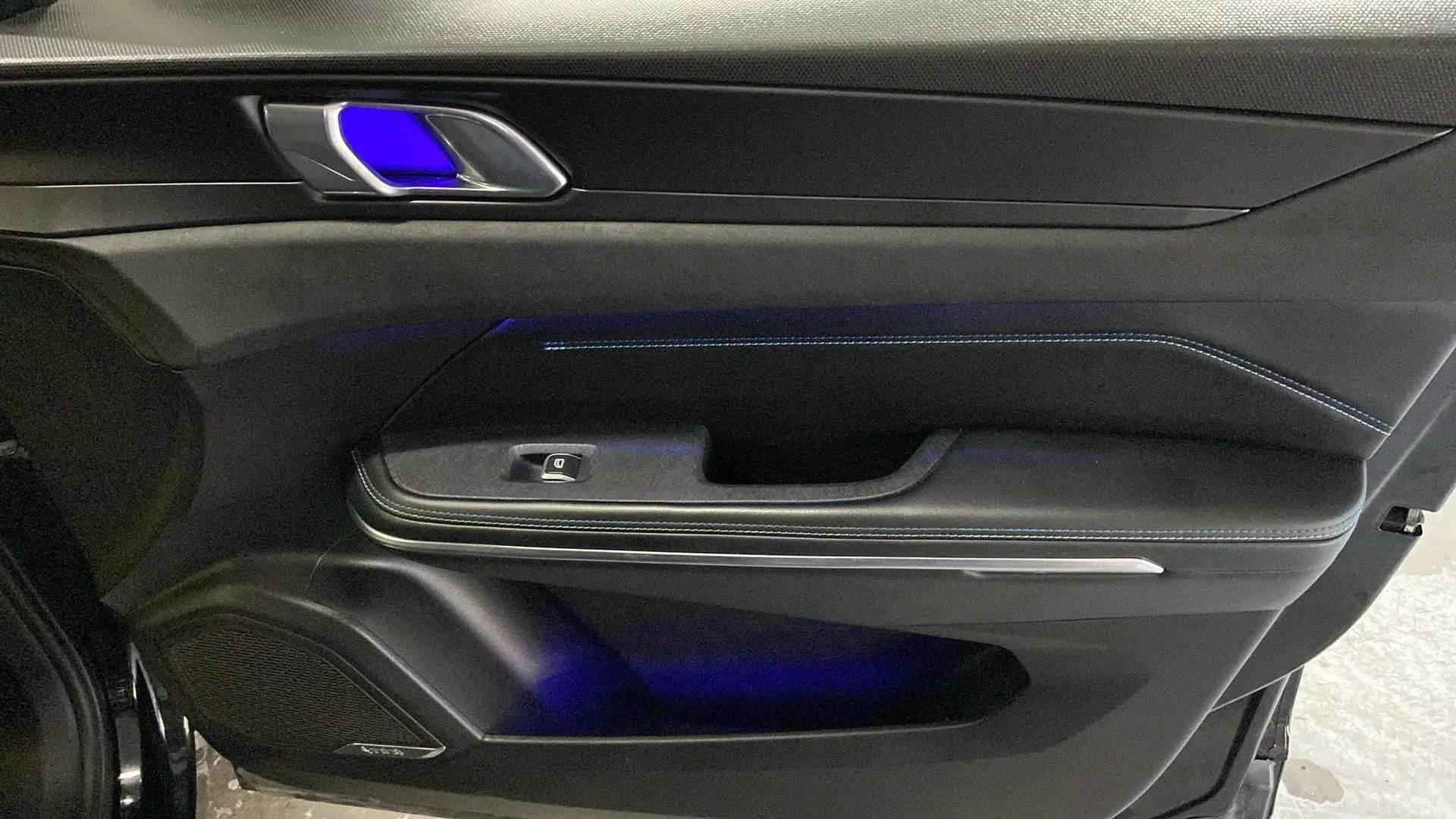 Lynk & Co 01 1.5 PHEV - foto 19