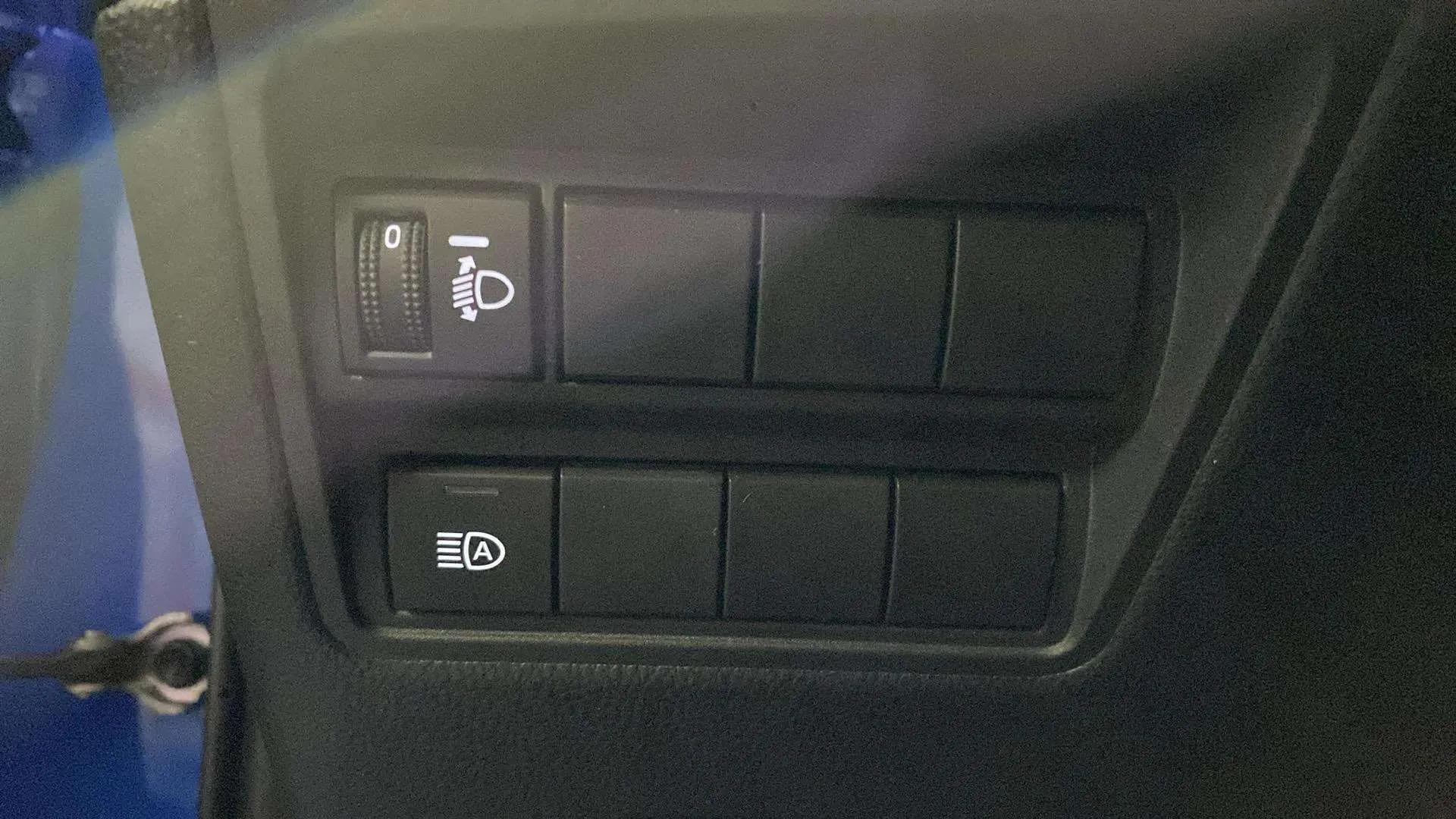 Toyota Yaris 1.5 130H Premiere Edition - foto 16