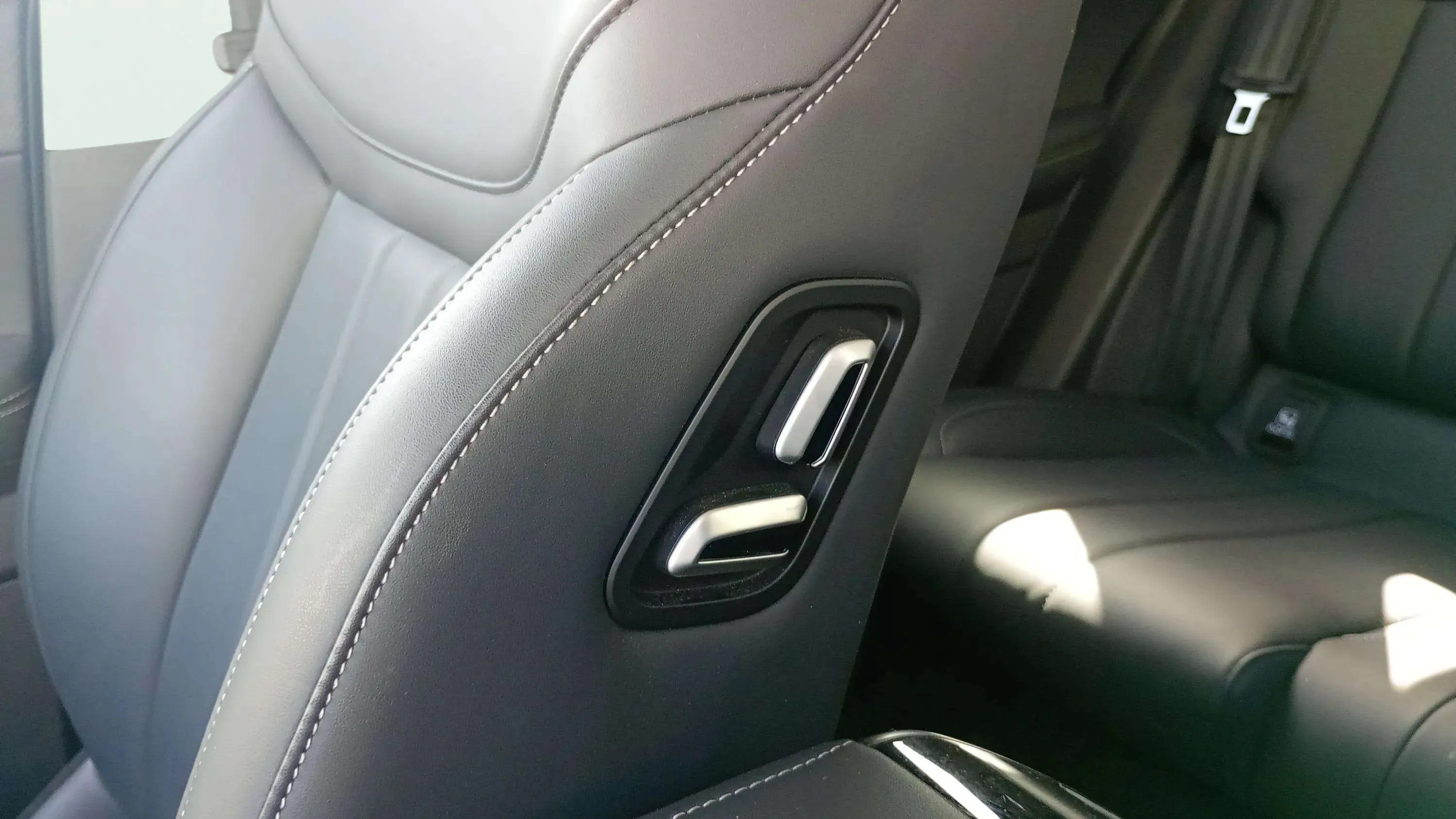 Jaecoo 7 Select 1.6 T-GDi FWD - foto 29