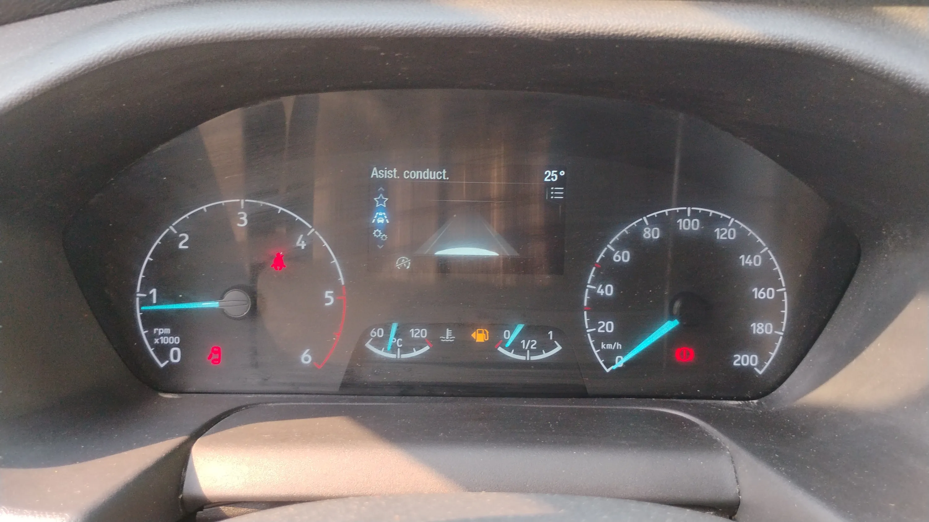 Ford Transit EcoBlue Hybrid 2.0 - foto 17