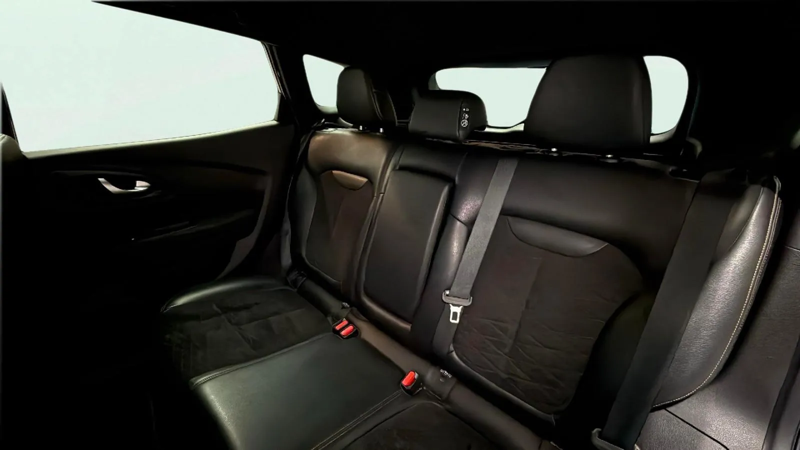 Renault Kadjar Black Ed GPF TCe EDC - foto 11