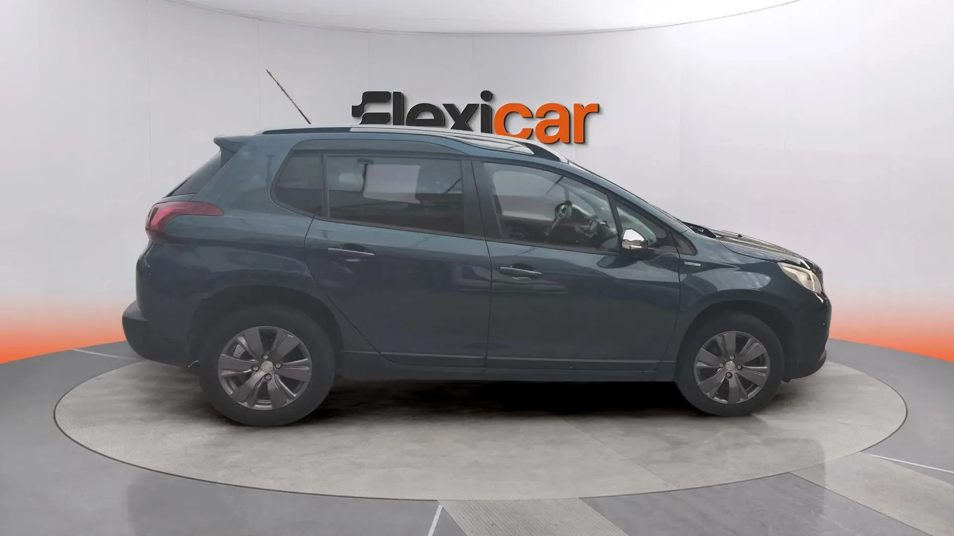 Peugeot 2008 Allure 1.6 BlueHDi - foto 8