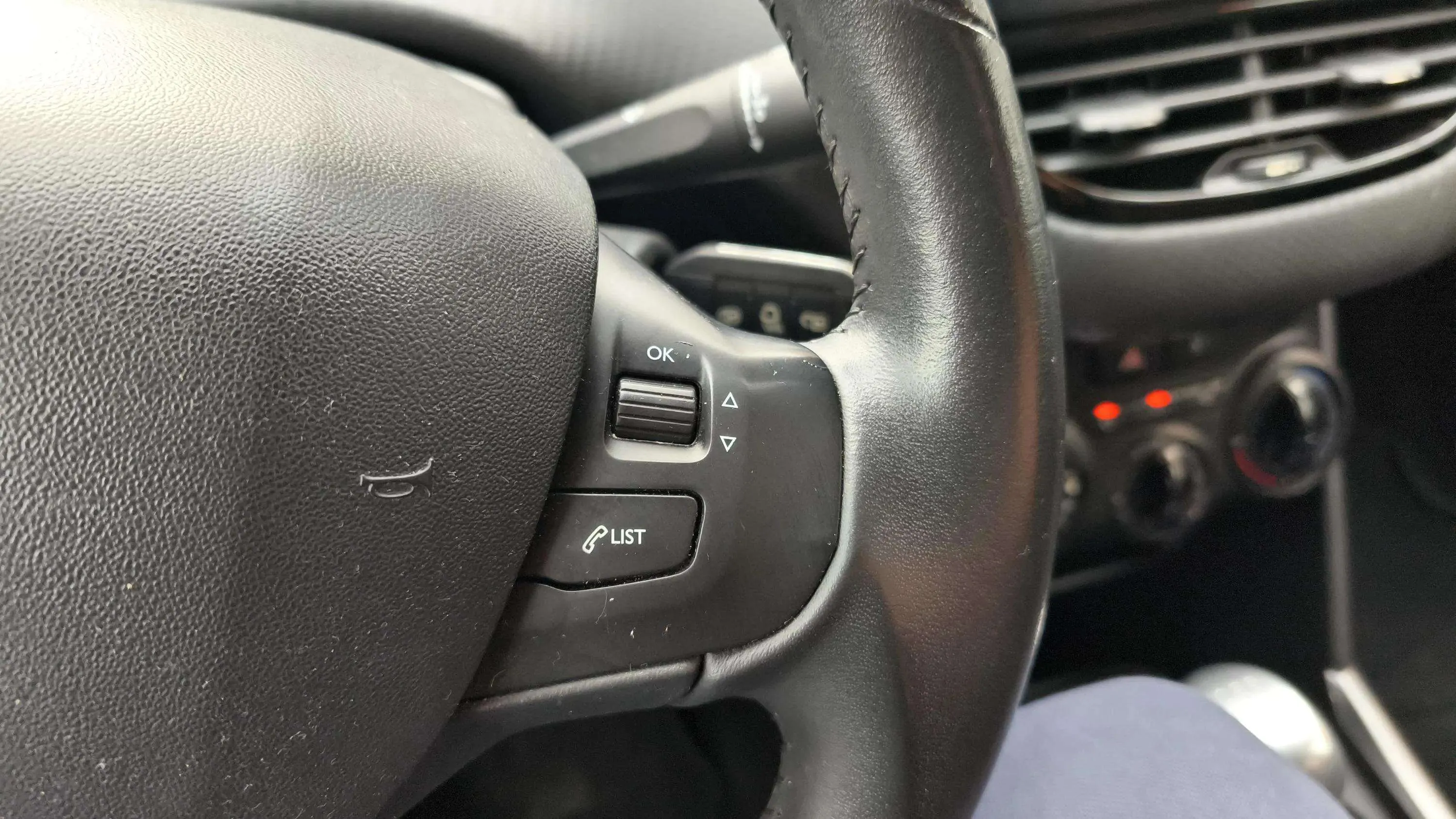 Peugeot 2008 Allure 1.6 BlueHDi - foto 18