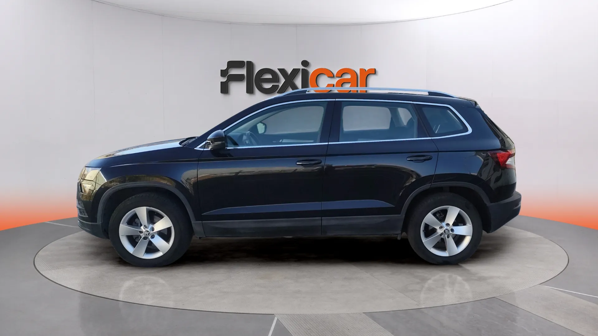 Škoda Karoq 1.5 TSI ACT Ambition - foto 4