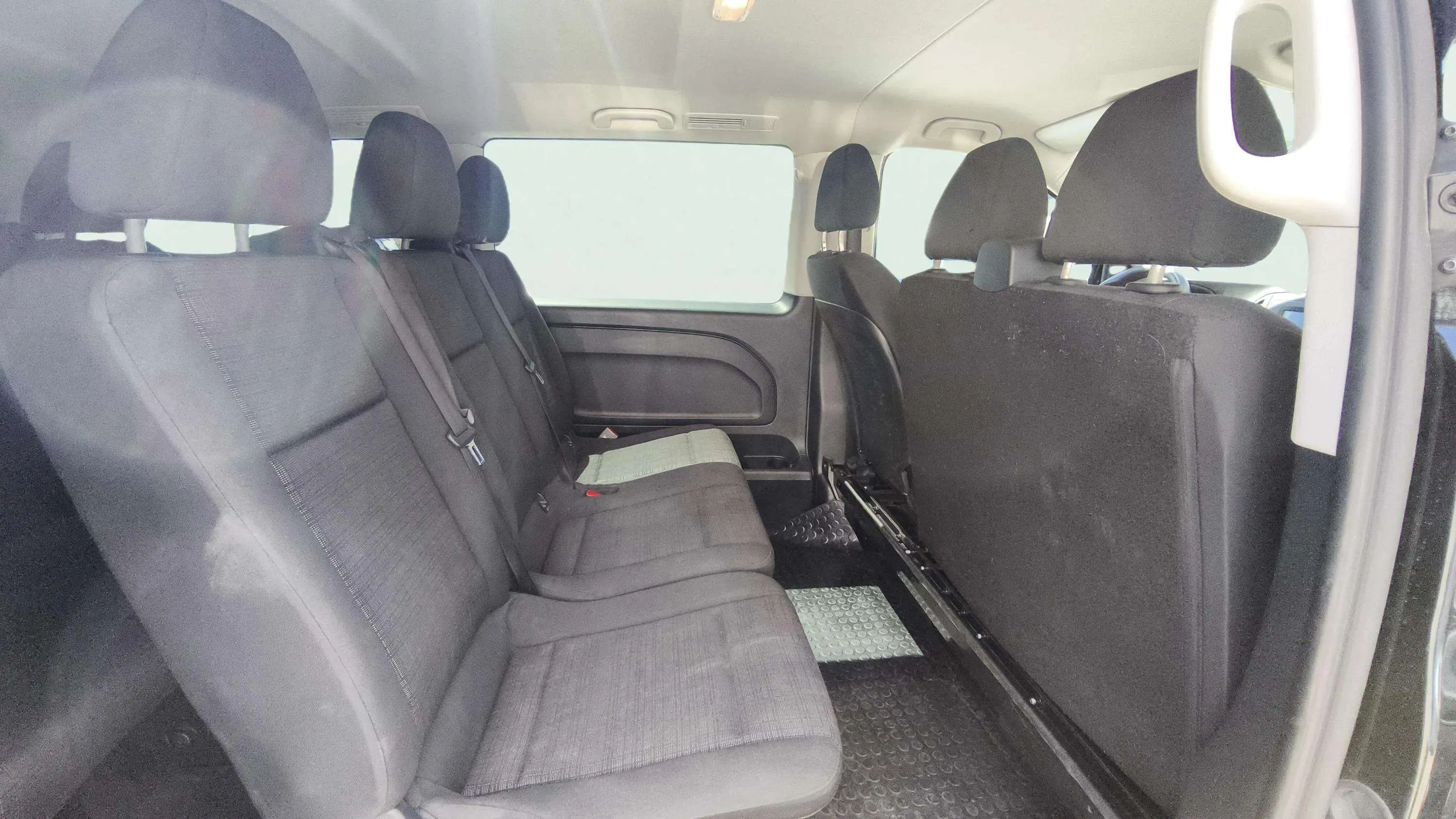 Mercedes-Benz Vito 116 CDI Tourer Pro Compacta - foto 13