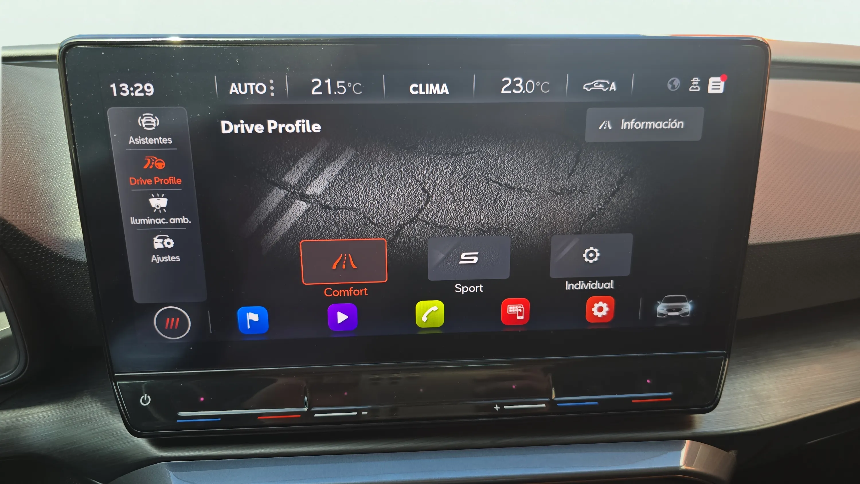 Cupra León 1.5 eTSI DSG - foto 32