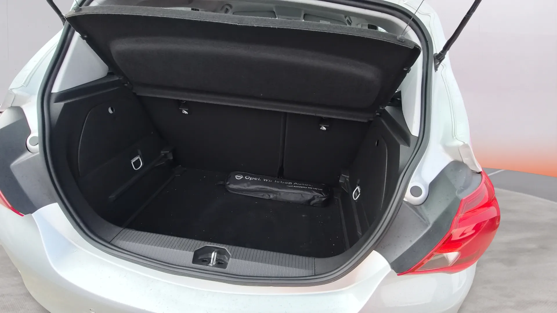 Opel Corsa 1.4 Color Edition - foto 13