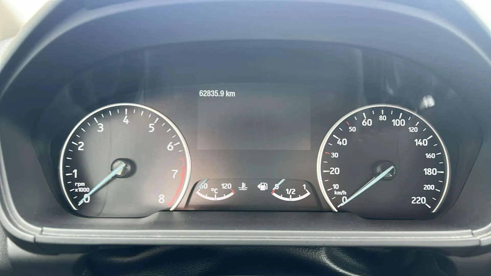 Ford EcoSport 1.0T EcoBoost Titanium - foto 9