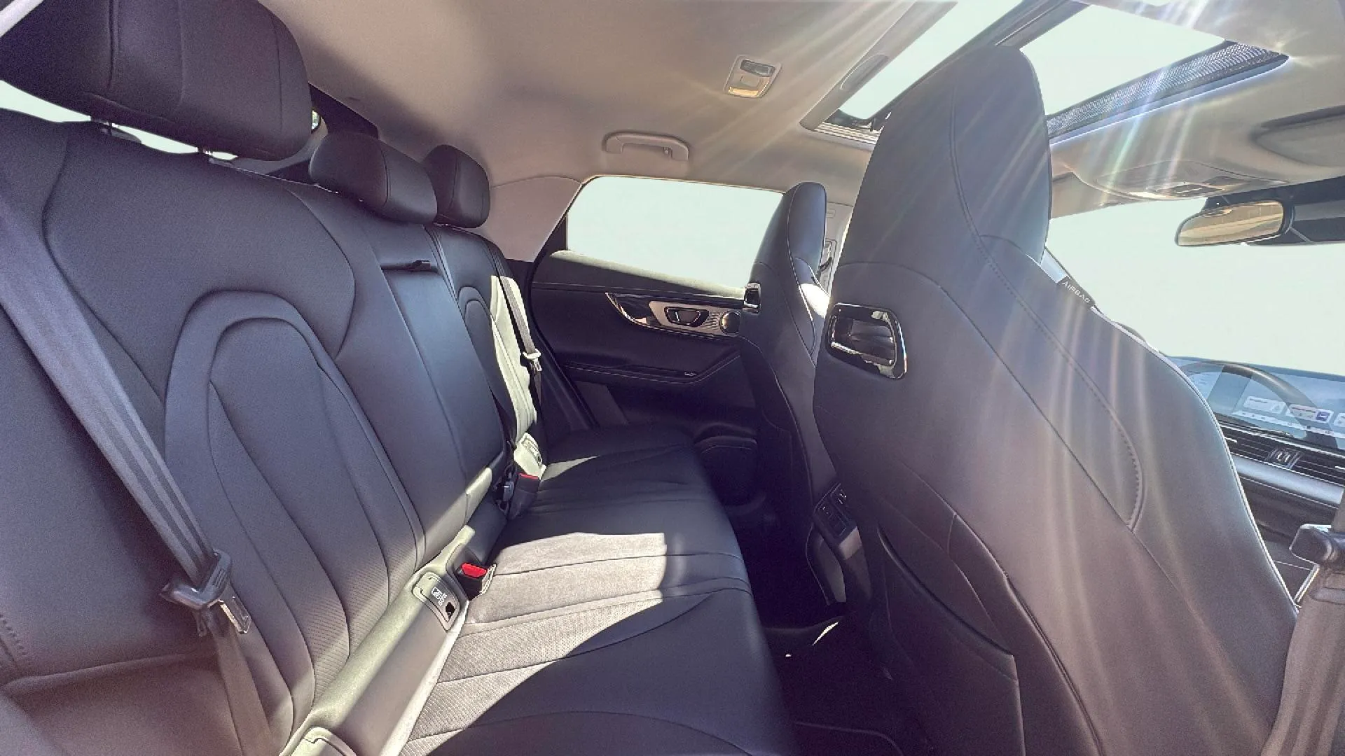 Omoda 5 Comfort 1.6 T-GDi - foto 21