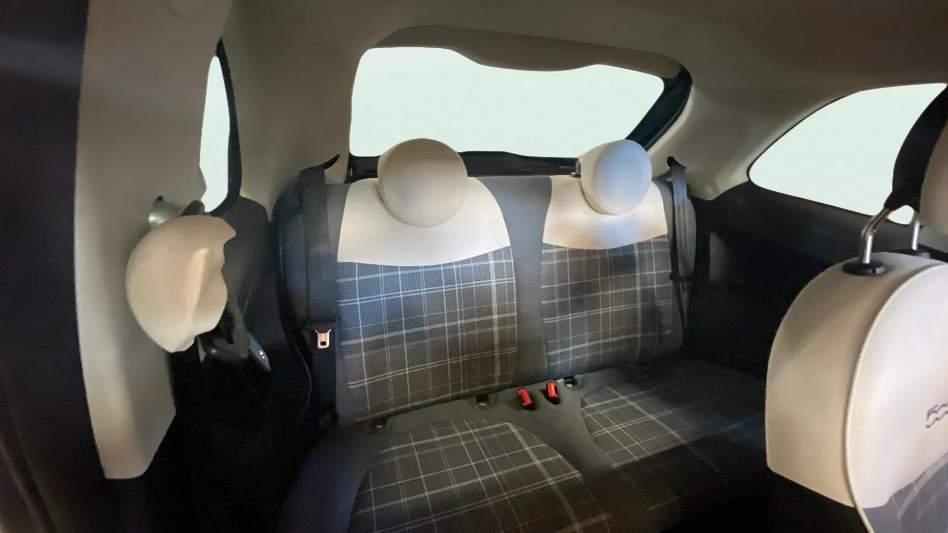 Fiat 500 Connect 1.0 Hybrid - foto 12