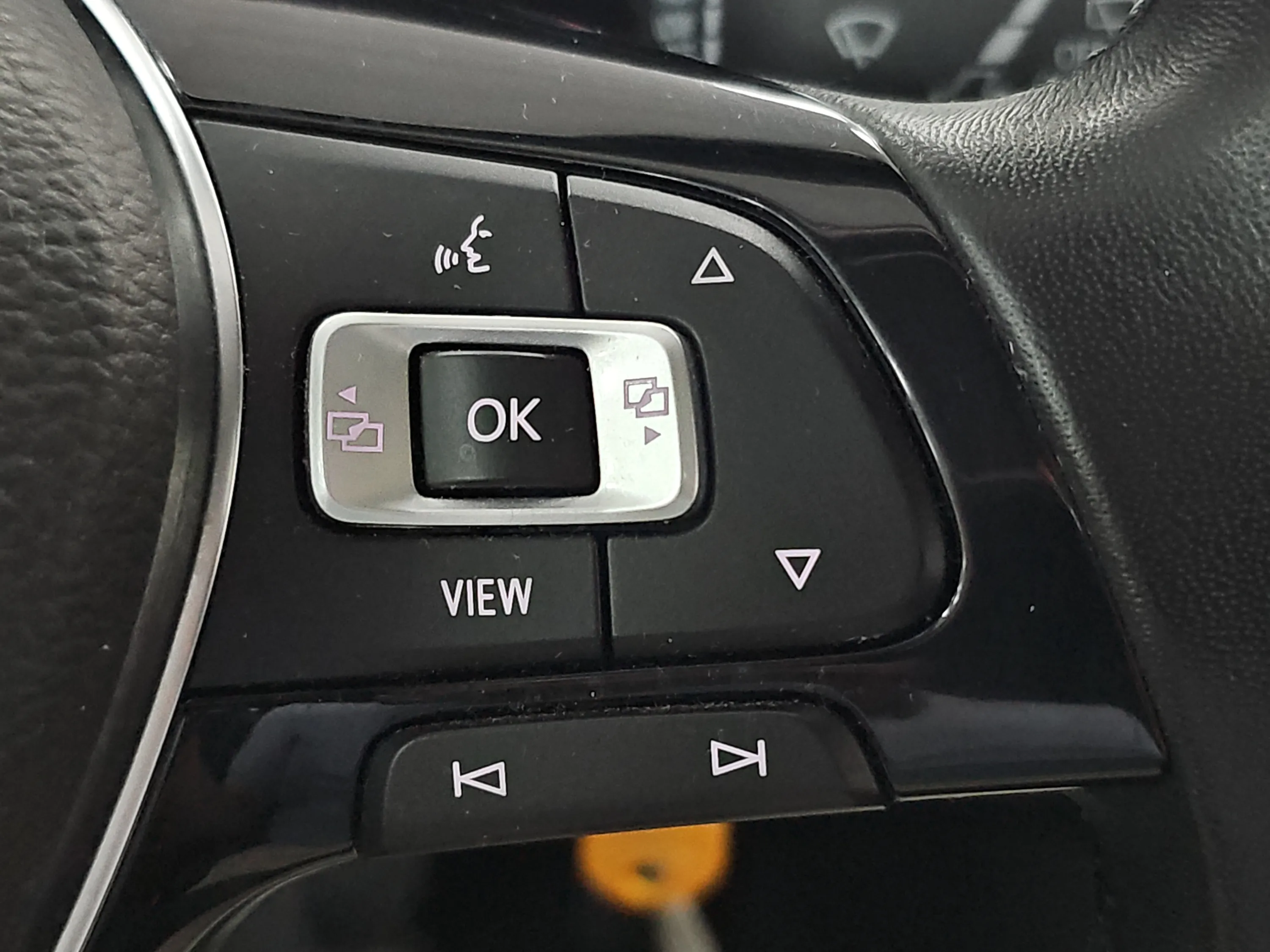 Volkswagen Tiguan Advance 1.5 TSI - foto 22