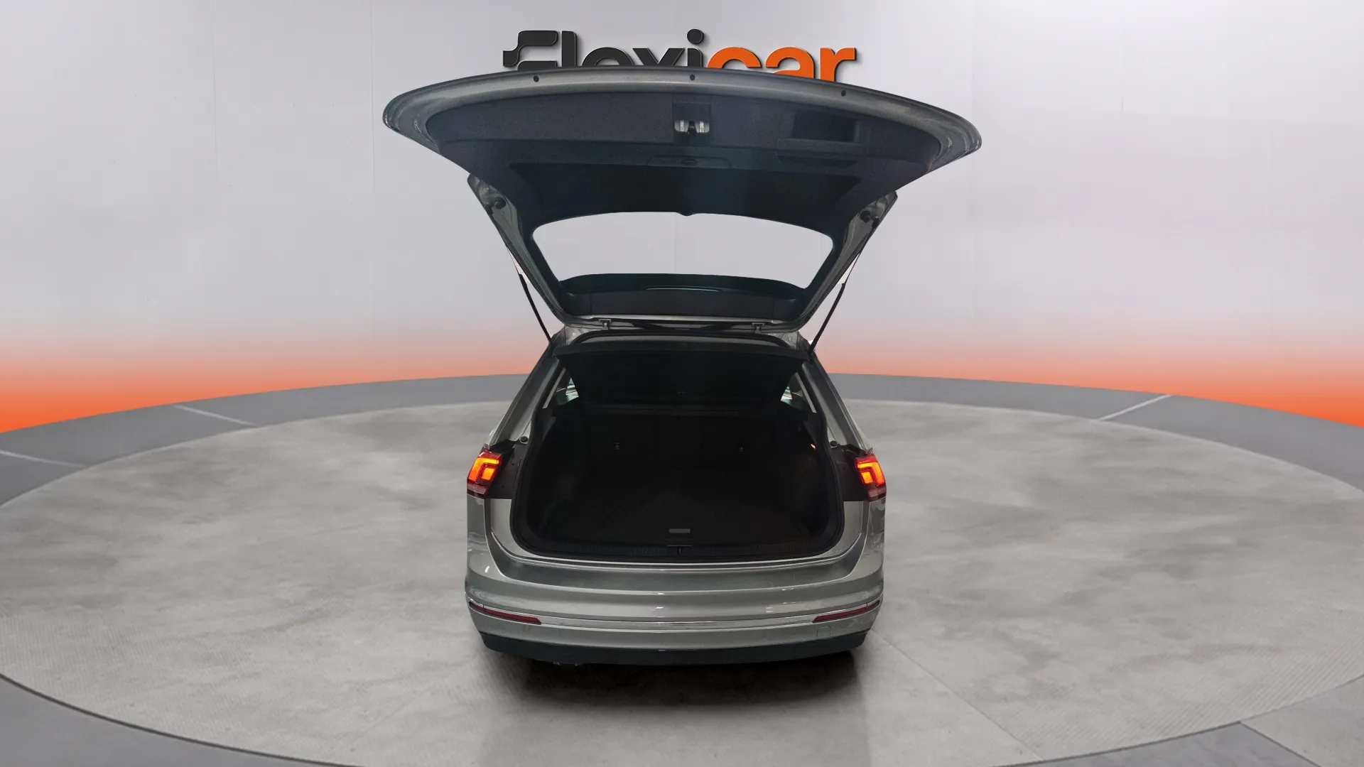 Volkswagen Tiguan Advance 1.5 TSI - foto 17